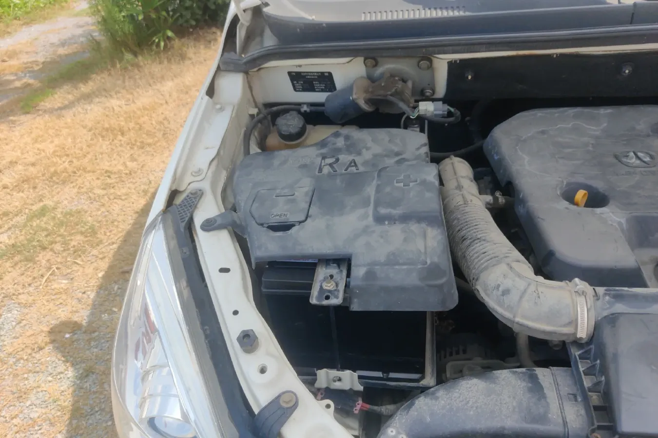 2015 BAIC WeiWang M30 1.5L 116HP L4 5MT,autocango,china used car exporter,china ev exporter,chinese used car exporter,chinese used ev exporter