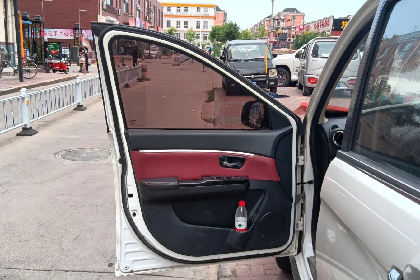 2015 BAIC Hyosow H2 1.5L 113HP L4 6AMT,autocango,china used car exporter,china ev exporter,chinese used car exporter,chinese used ev exporter