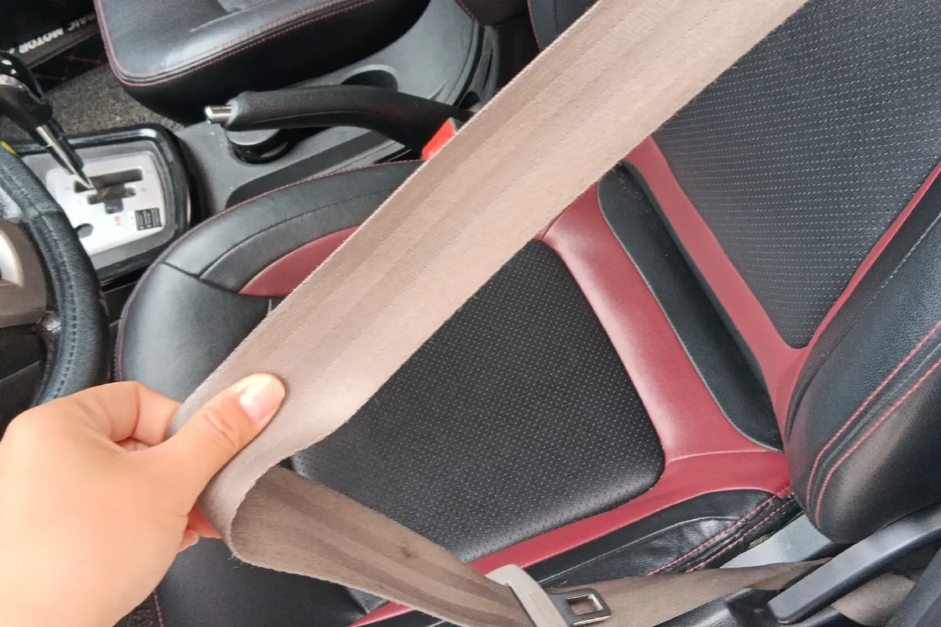 2015 BAIC Hyosow H2 1.5L 113HP L4 6AMT,autocango,china used car exporter,china ev exporter,chinese used car exporter,chinese used ev exporter