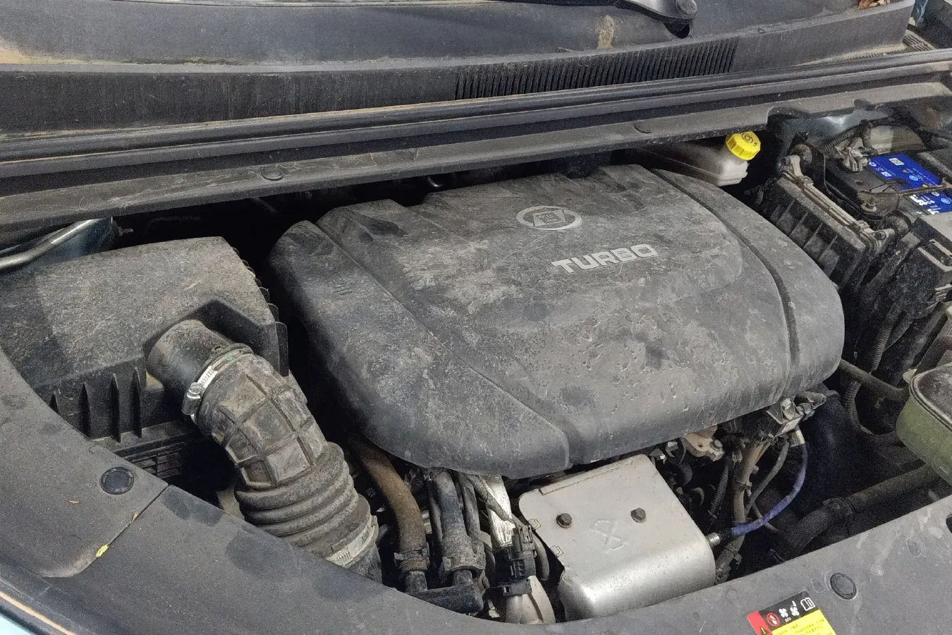 2019 BaoJun RM-5 1.5T 147HP L4 CVT,autocango,china used car exporter,china ev exporter,chinese used car exporter,chinese used ev exporter