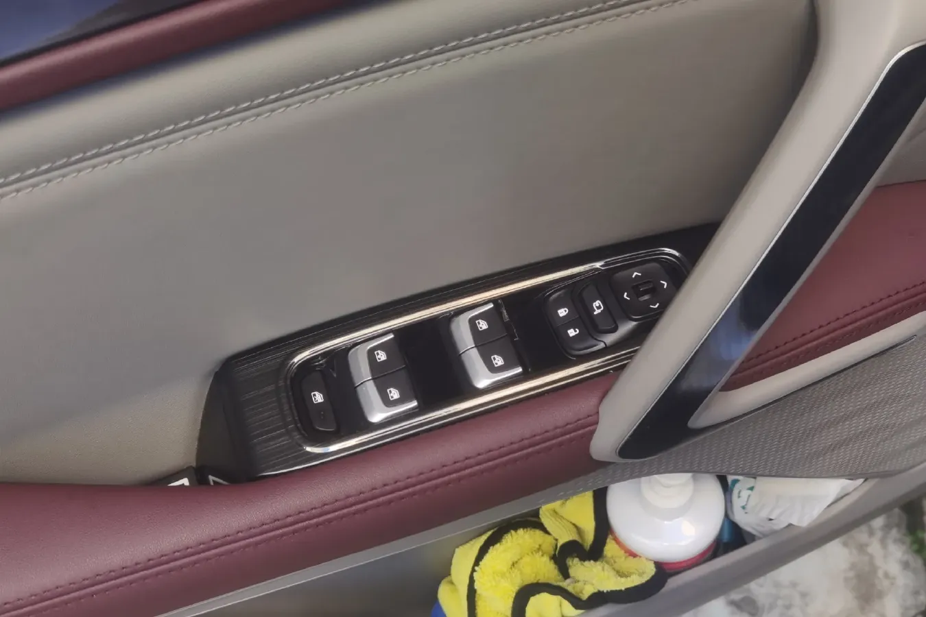 2019 BaoJun RS-5 1.5T 147HP L4 CVT,autocango,china used car exporter,china ev exporter,chinese used car exporter,chinese used ev exporter