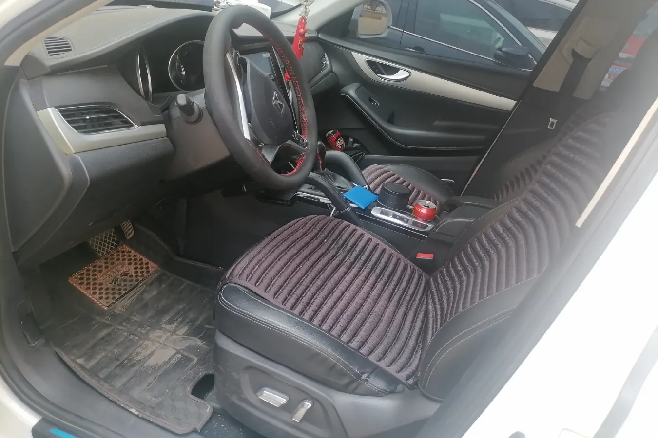 2016 Zotye SR7 1.5T 150HP L4 CVT,autocango,china used car exporter,china ev exporter,chinese used car exporter,chinese used ev exporter