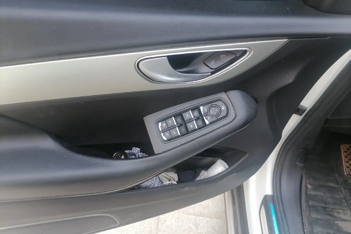 2016 Zotye SR7 1.5T 150HP L4 CVT,autocango,china used car exporter,china ev exporter,chinese used car exporter,chinese used ev exporter