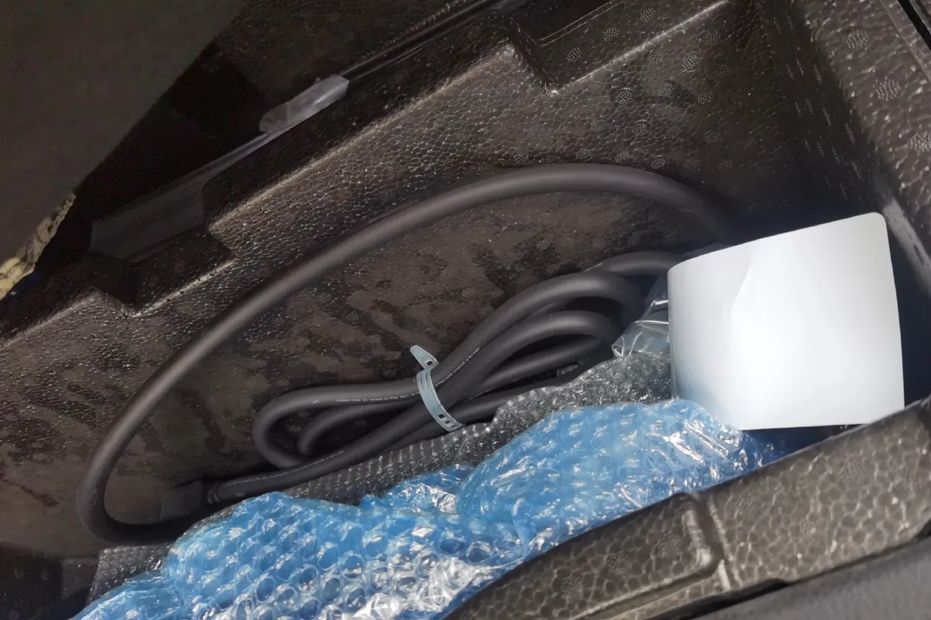 2020 Toyota Izoa E BEV 54.3KWH,autocango,china used car exporter,china ev exporter,chinese used car exporter,chinese used ev exporter