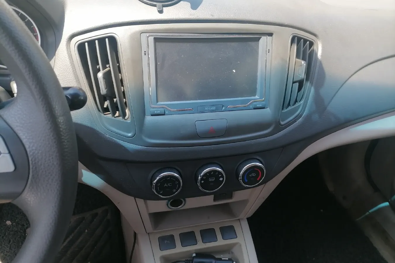 2011 Chery E5 1.5L 109HP L4 5MT,autocango,china used car exporter,china ev exporter,chinese used car exporter,chinese used ev exporter