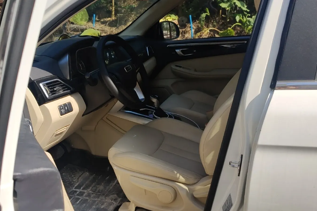 2017 Zotye Damy X5 1.5T 150HP L4 CVT,autocango,china used car exporter,china ev exporter,chinese used car exporter,chinese used ev exporter