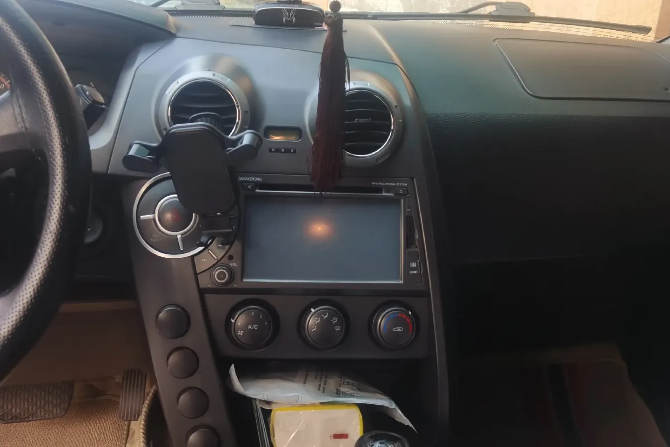 2010 SsangYong ActYon 2.3L 150HP L4 6AT,autocango,china used car exporter,china ev exporter,chinese used car exporter,chinese used ev exporter