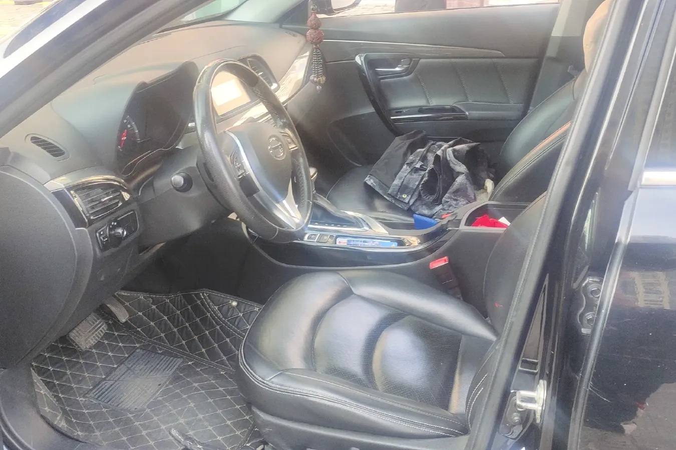 2016 GAC Trumpchi GA6 1.5T 152HP L4 7DCT,autocango,china used car exporter,china ev exporter,chinese used car exporter,chinese used ev exporter