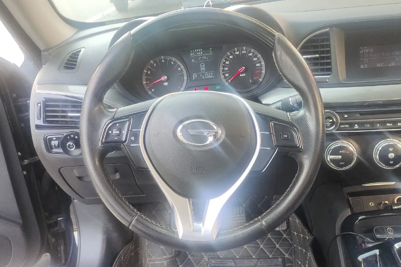 2016 GAC Trumpchi GA6 1.5T 152HP L4 7DCT,autocango,china used car exporter,china ev exporter,chinese used car exporter,chinese used ev exporter