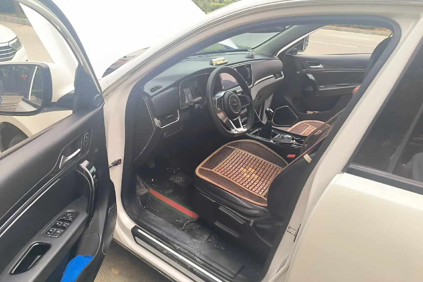 2017 Zotye T600 Coupe 1.5T 162HP L4 5MT,autocango,china used car exporter,china ev exporter,chinese used car exporter,chinese used ev exporter