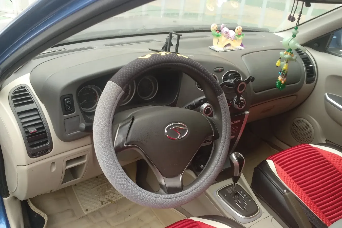 2010 Soueast V3 1.5L 120HP L4 CVT,autocango,china used car exporter,china ev exporter,chinese used car exporter,chinese used ev exporter