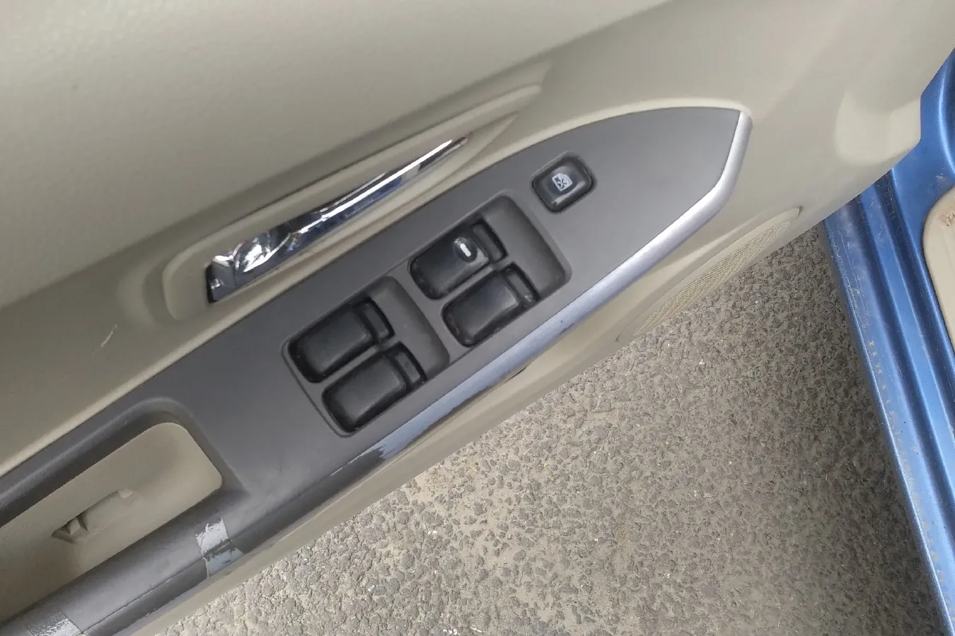 2010 Soueast V3 1.5L 120HP L4 CVT,autocango,china used car exporter,china ev exporter,chinese used car exporter,chinese used ev exporter