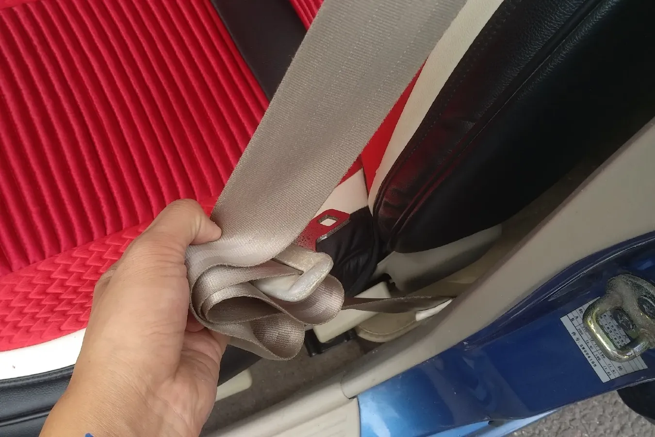 2010 Soueast V3 1.5L 120HP L4 CVT,autocango,china used car exporter,china ev exporter,chinese used car exporter,chinese used ev exporter