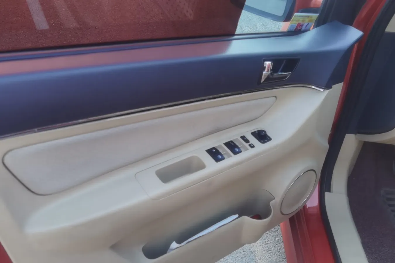 2015 BeiJing Auto Senova D20 1.5L 116HP L4 5MT,autocango,china used car exporter,china ev exporter,chinese used car exporter,chinese used ev exporter