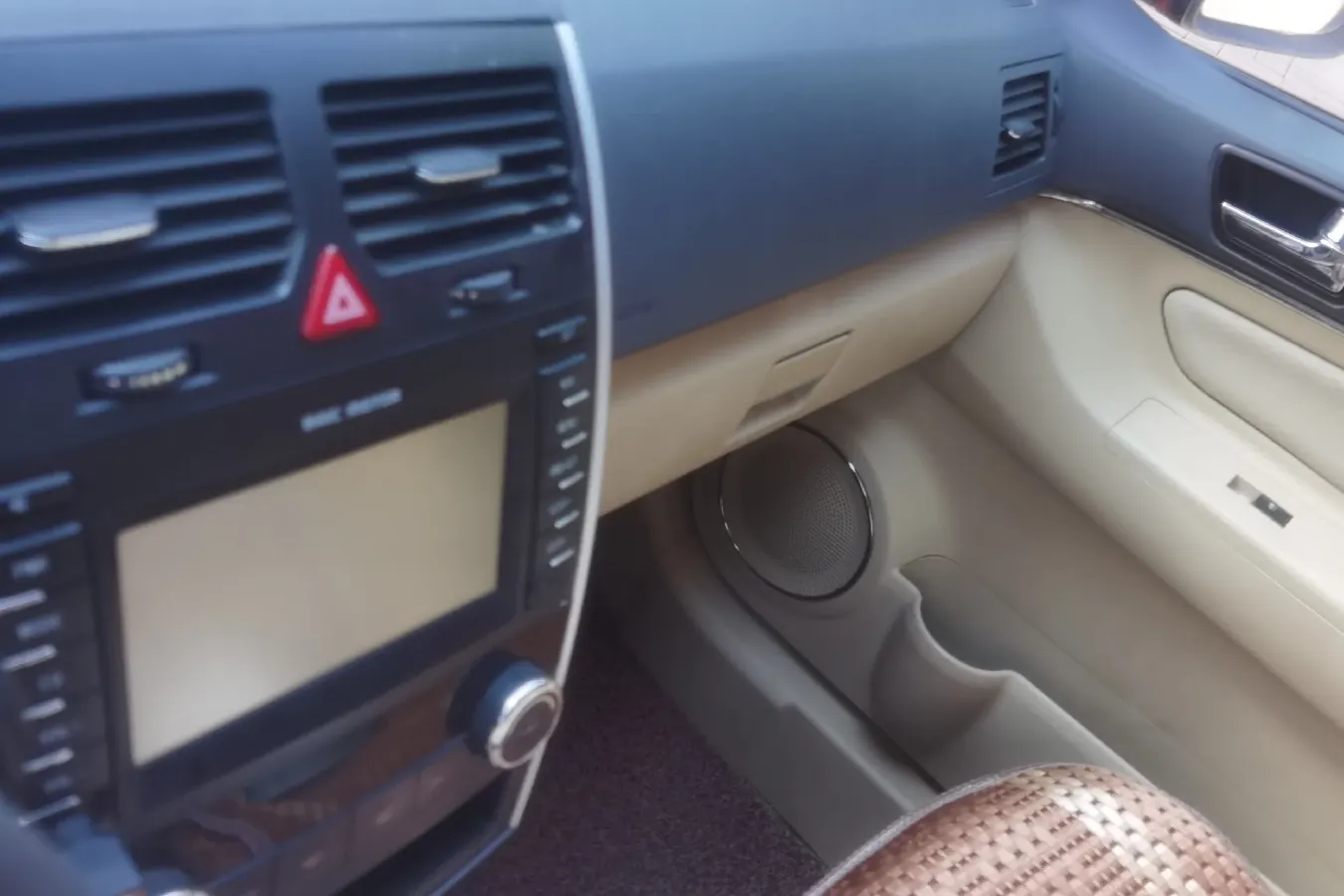 2015 BeiJing Auto Senova D20 1.5L 116HP L4 5MT,autocango,china used car exporter,china ev exporter,chinese used car exporter,chinese used ev exporter