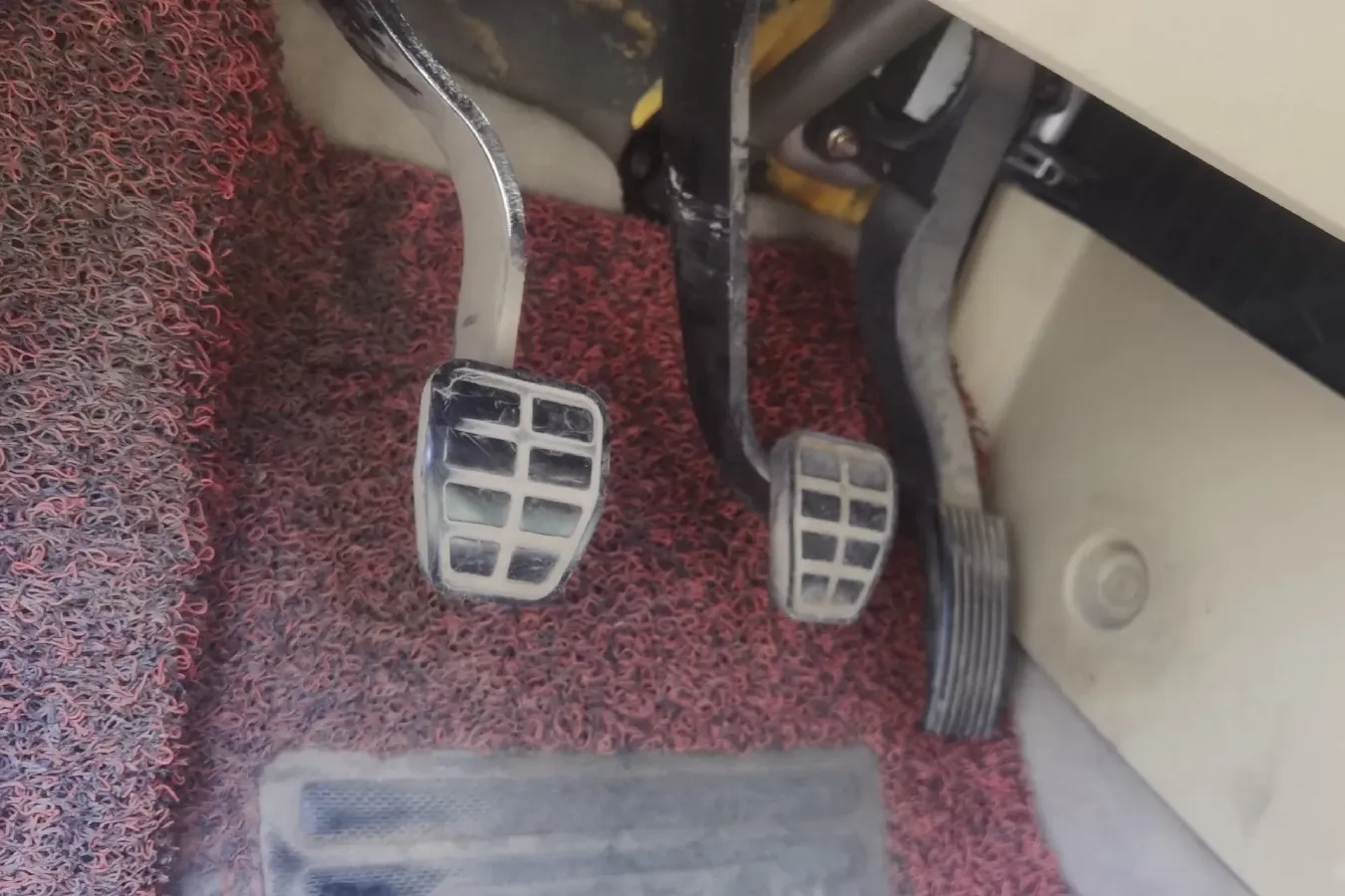 2015 BeiJing Auto Senova D20 1.5L 116HP L4 5MT,autocango,china used car exporter,china ev exporter,chinese used car exporter,chinese used ev exporter