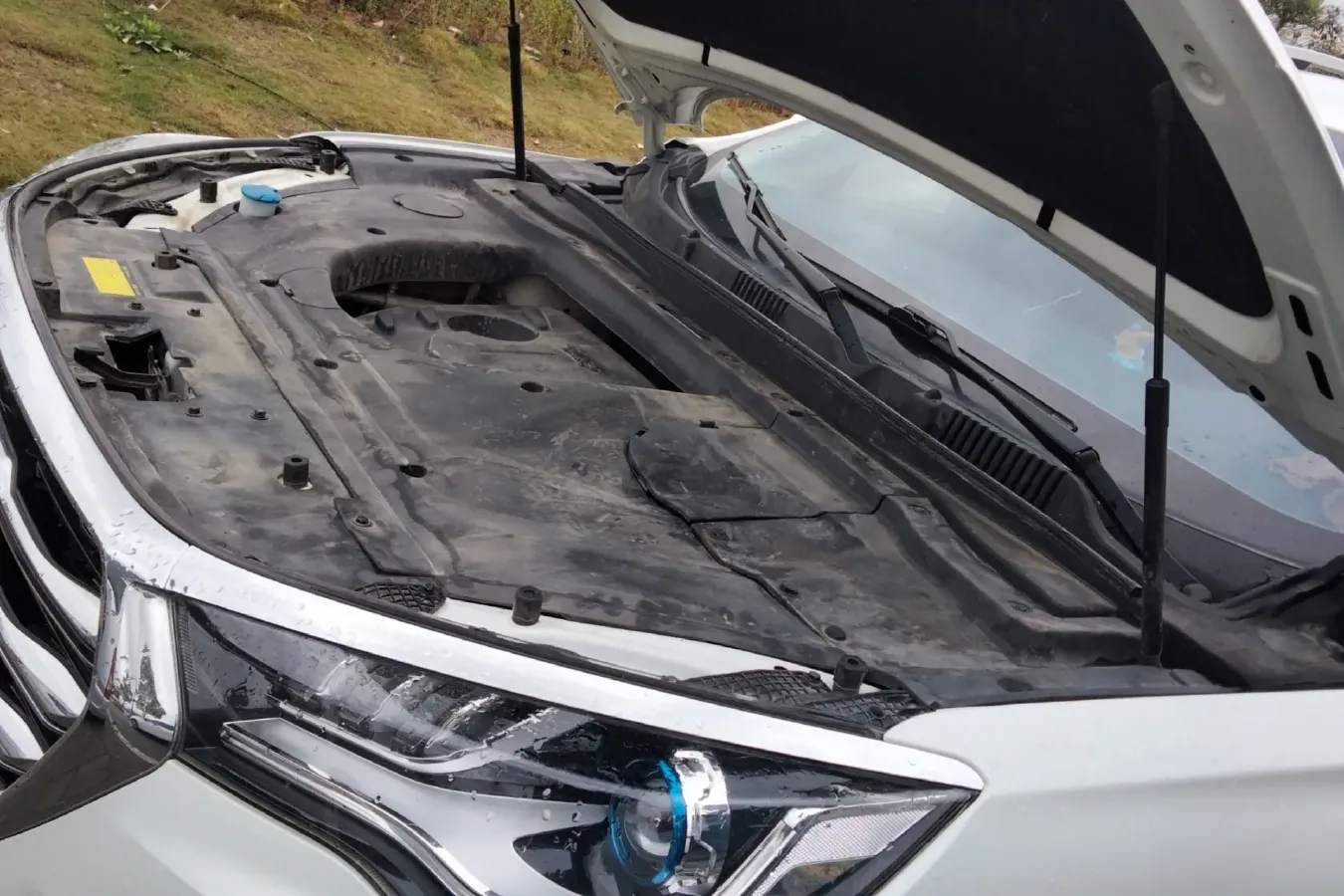 2019 Jetour X90 1.5T 156HP L4 6DCT,autocango,china used car exporter,china ev exporter,chinese used car exporter,chinese used ev exporter