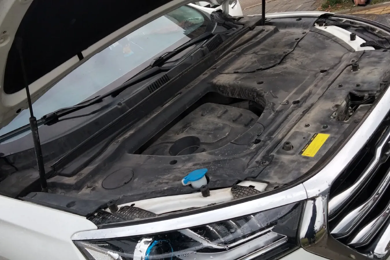 2019 Jetour X90 1.5T 156HP L4 6DCT,autocango,china used car exporter,china ev exporter,chinese used car exporter,chinese used ev exporter