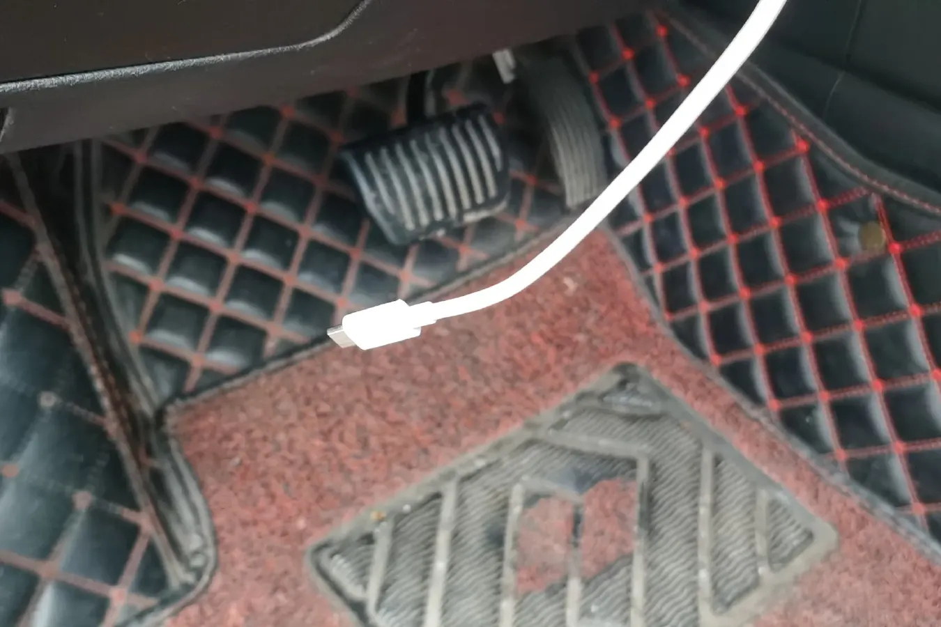 2019 Geely Binray 1.0T 136HP L3 6DCT,autocango,china used car exporter,china ev exporter,chinese used car exporter,chinese used ev exporter