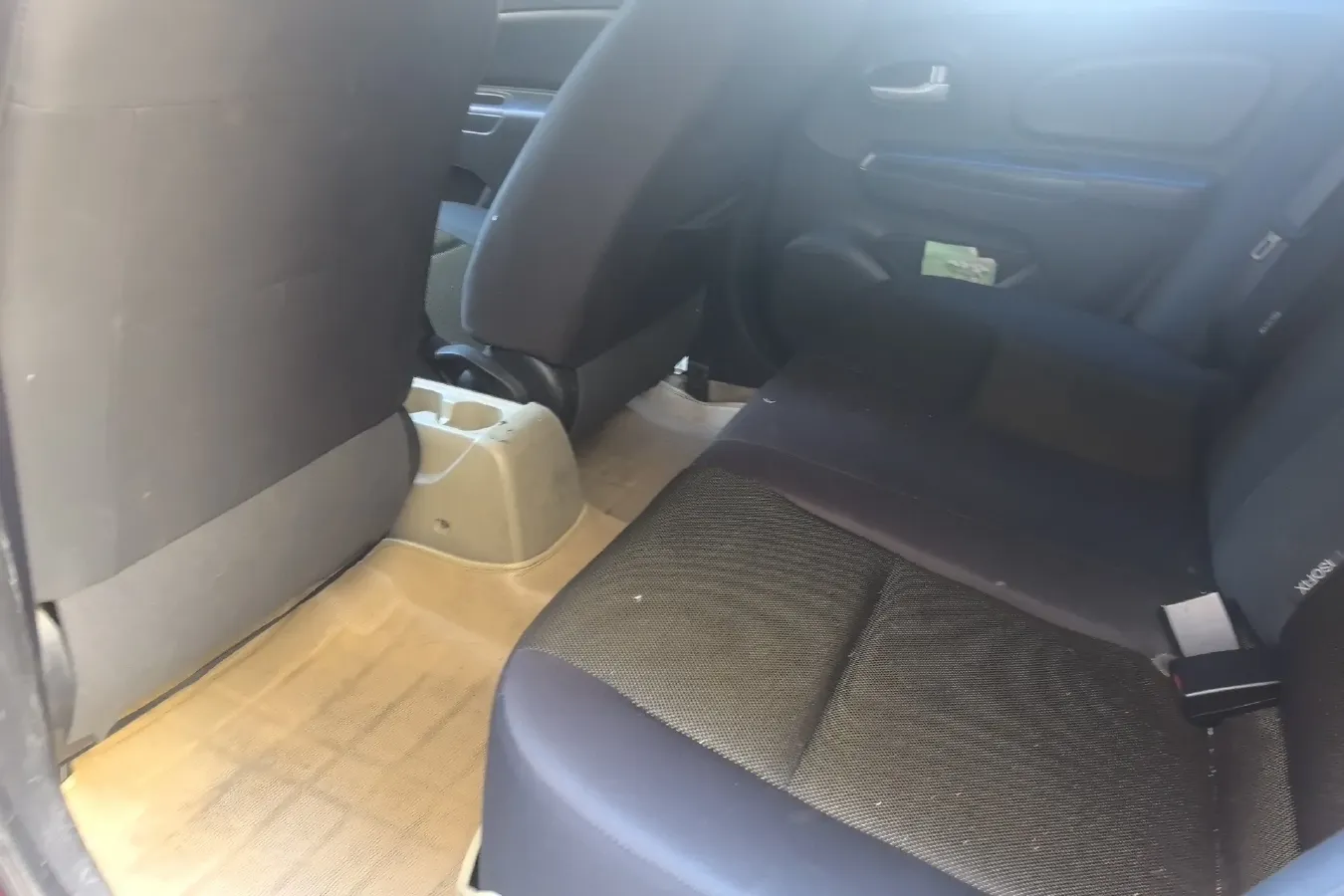 2012 Venucia R50 1.6L 117HP L4 4AT,autocango,china used car exporter,china ev exporter,chinese used car exporter,chinese used ev exporter