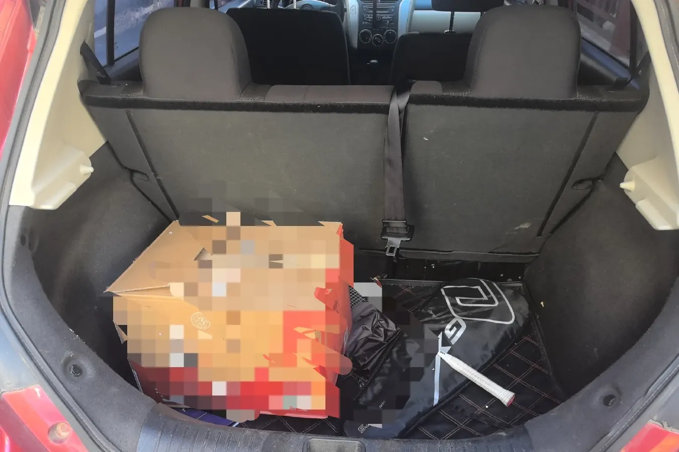 2012 Venucia R50 1.6L 117HP L4 4AT,autocango,china used car exporter,china ev exporter,chinese used car exporter,chinese used ev exporter