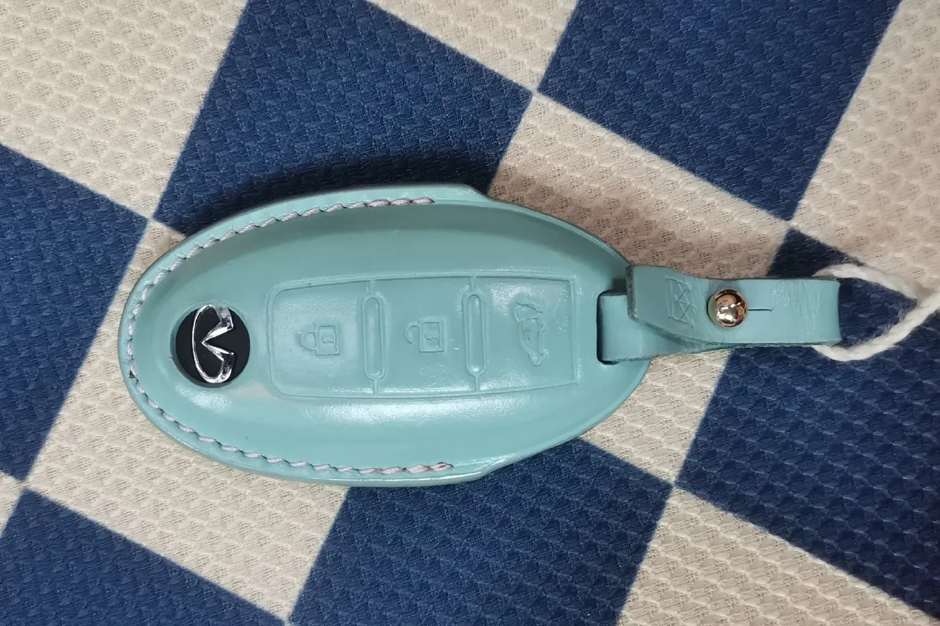 2014 Infiniti ESQ 1.6L 116HP L4 CVT,autocango,china used car exporter,china ev exporter,chinese used car exporter,chinese used ev exporter