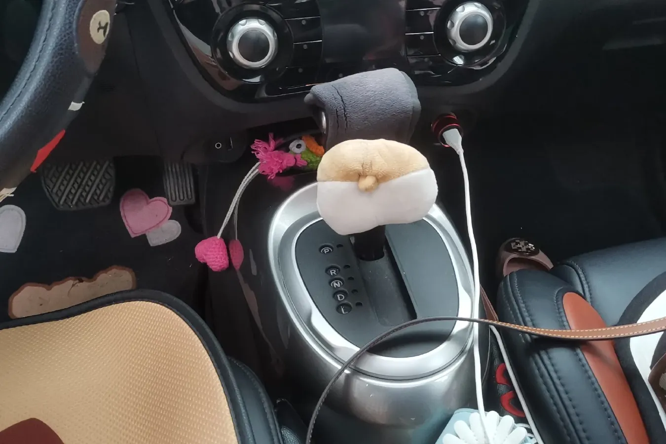 2014 Infiniti ESQ 1.6L 116HP L4 CVT,autocango,china used car exporter,china ev exporter,chinese used car exporter,chinese used ev exporter