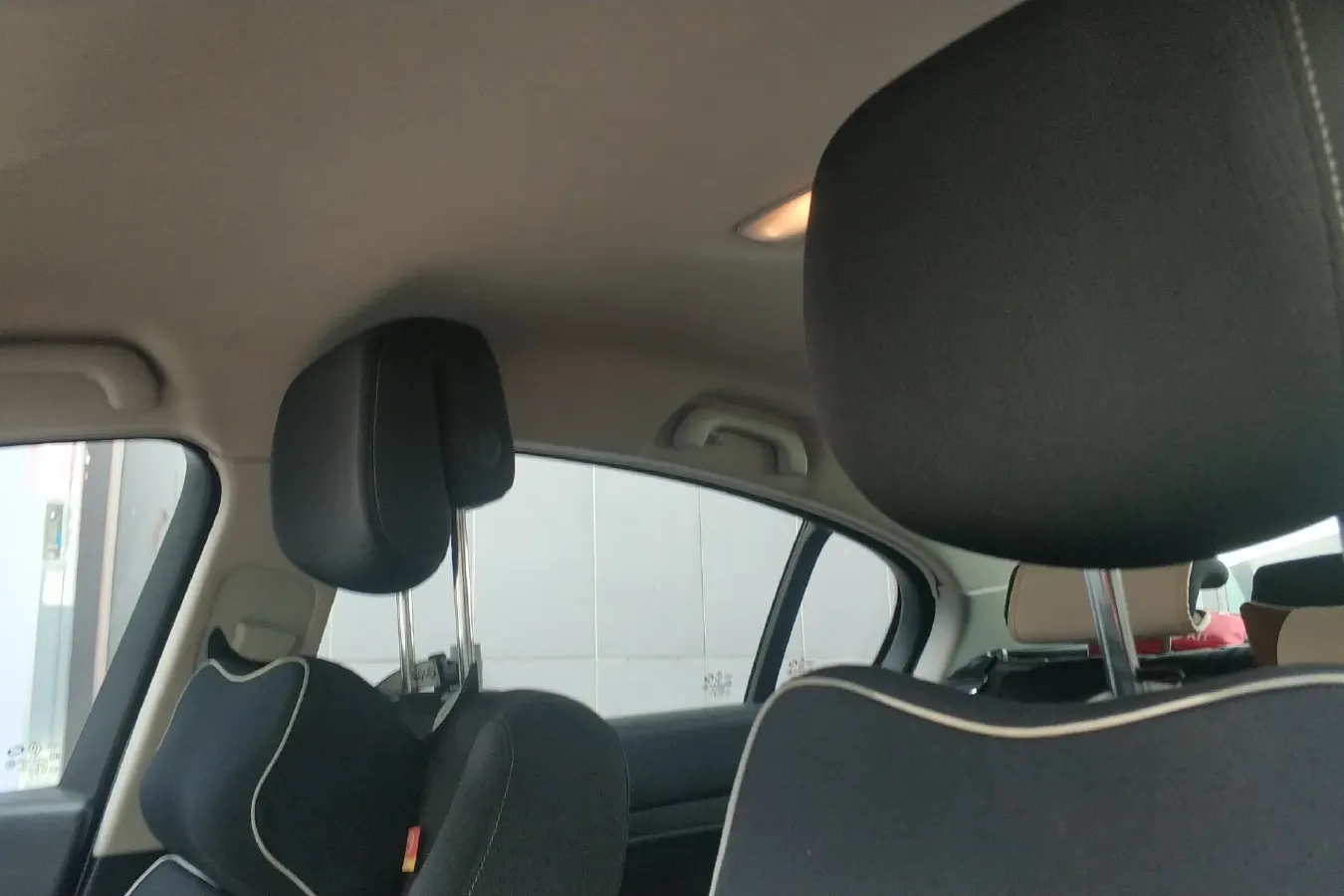 2013 Renault  Latitude 2.0L 139HP L4 CVT,autocango,china used car exporter,china ev exporter,chinese used car exporter,chinese used ev exporter