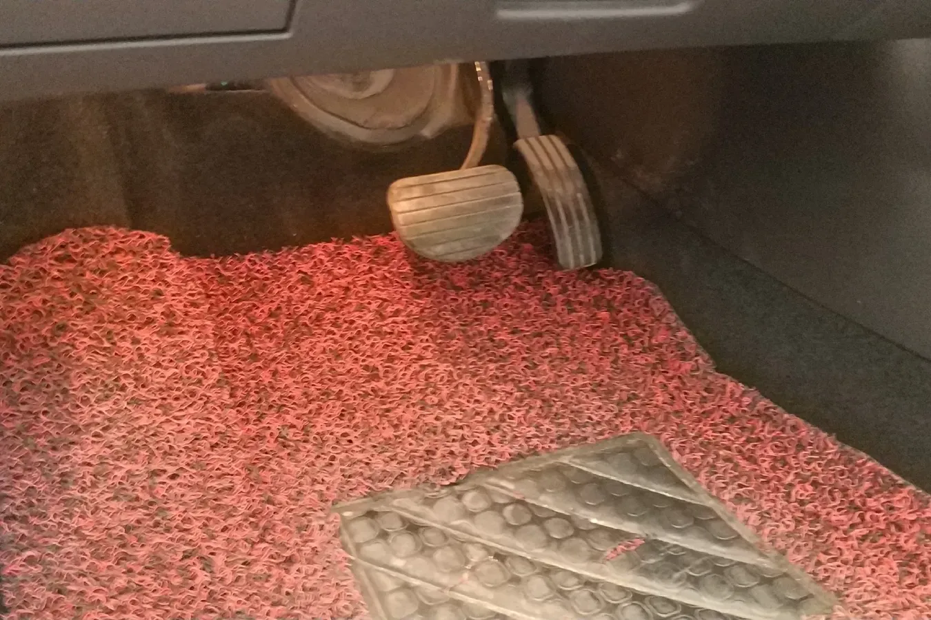 2013 Renault  Latitude 2.0L 139HP L4 CVT,autocango,china used car exporter,china ev exporter,chinese used car exporter,chinese used ev exporter