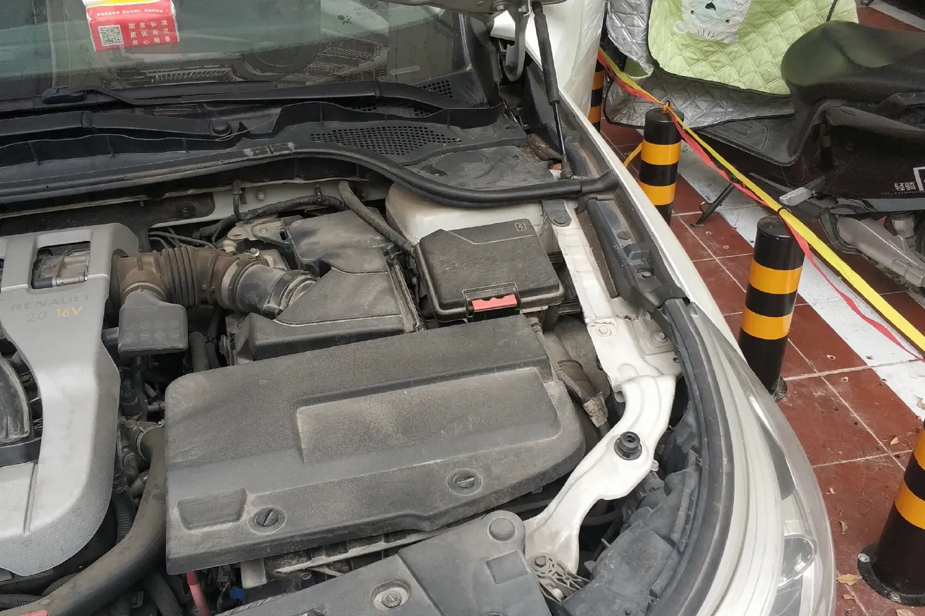 2013 Renault  Latitude 2.0L 139HP L4 CVT,autocango,china used car exporter,china ev exporter,chinese used car exporter,chinese used ev exporter