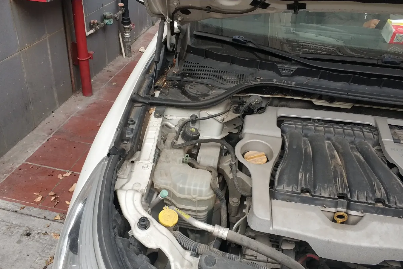 2013 Renault  Latitude 2.0L 139HP L4 CVT,autocango,china used car exporter,china ev exporter,chinese used car exporter,chinese used ev exporter