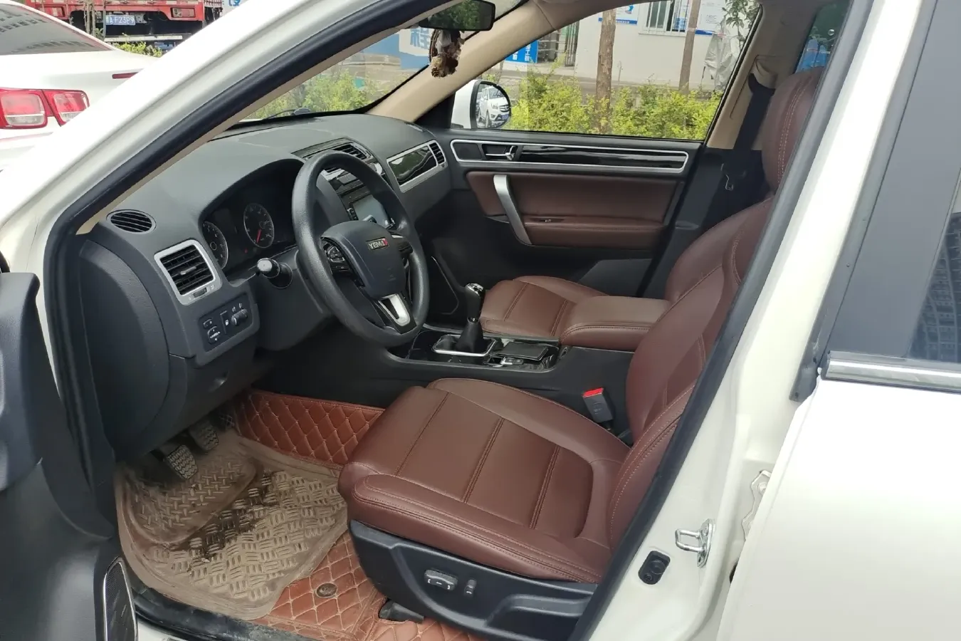 2016 Yema T70 1.8L 136HP L4 5MT,autocango,china used car exporter,china ev exporter,chinese used car exporter,chinese used ev exporter