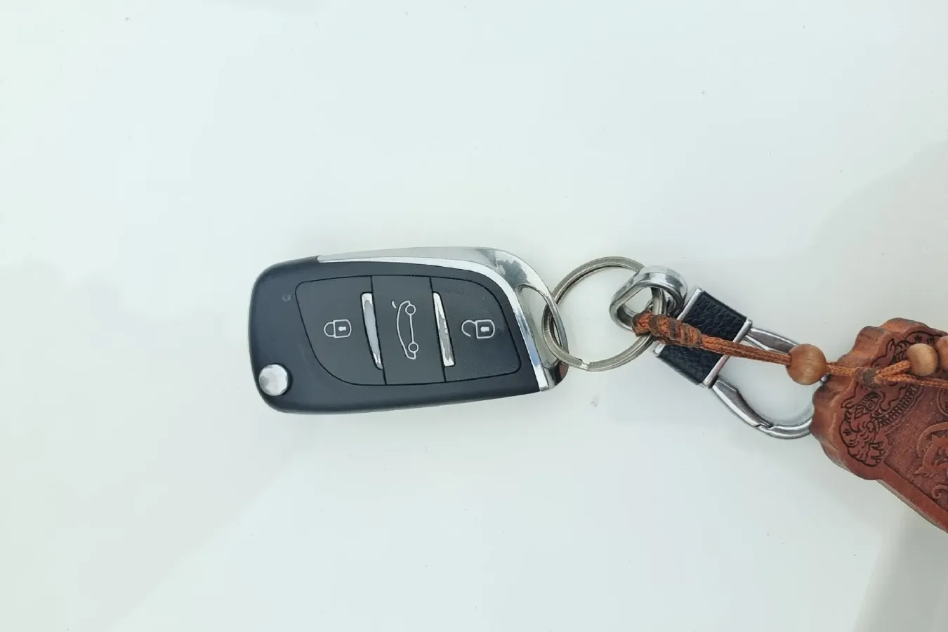 2016 Yema T70 1.8L 136HP L4 5MT,autocango,china used car exporter,china ev exporter,chinese used car exporter,chinese used ev exporter