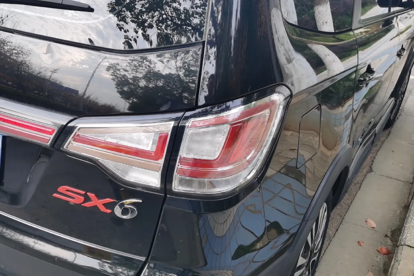 2019 DongFeng Forthing SX6 1.6L 122HP L4 5MT,autocango,china used car exporter,china ev exporter,chinese used car exporter,chinese used ev exporter