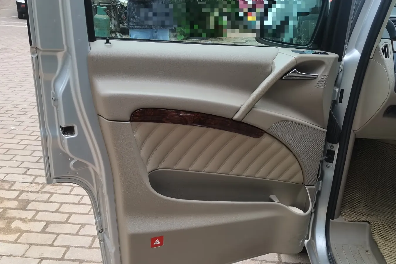2013 Mercedes-Benz Viano 3.0L 224HP V6 5AT,autocango,china used car exporter,china ev exporter,chinese used car exporter,chinese used ev exporter