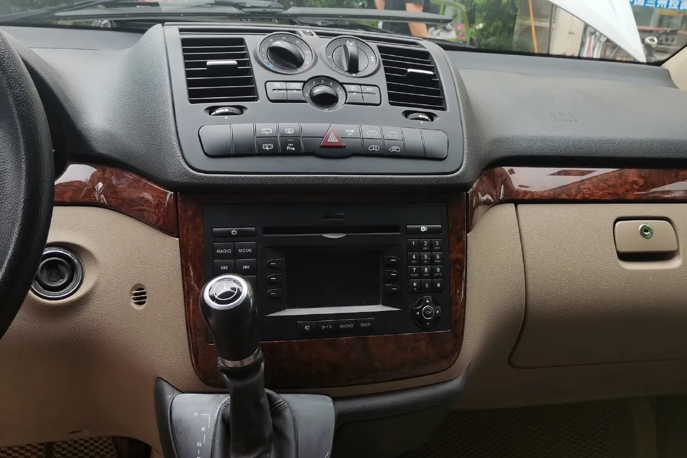 2013 Mercedes-Benz Viano 3.0L 224HP V6 5AT,autocango,china used car exporter,china ev exporter,chinese used car exporter,chinese used ev exporter