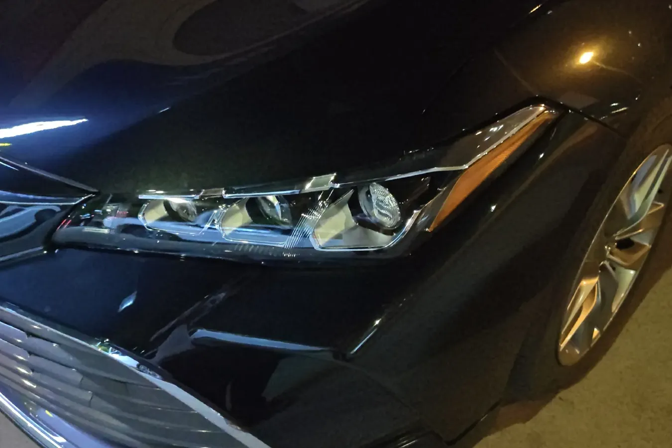 2019 Toyota Avalon 2.0L 178HP L4 CVT,autocango,china used car exporter,china ev exporter,chinese used car exporter,chinese used ev exporter