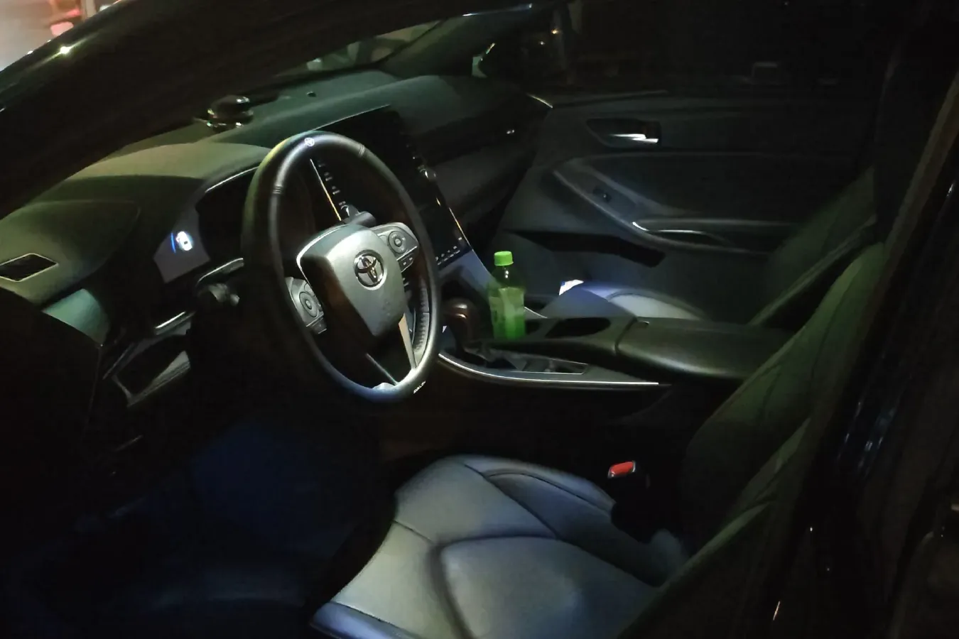 2019 Toyota Avalon 2.0L 178HP L4 CVT,autocango,china used car exporter,china ev exporter,chinese used car exporter,chinese used ev exporter