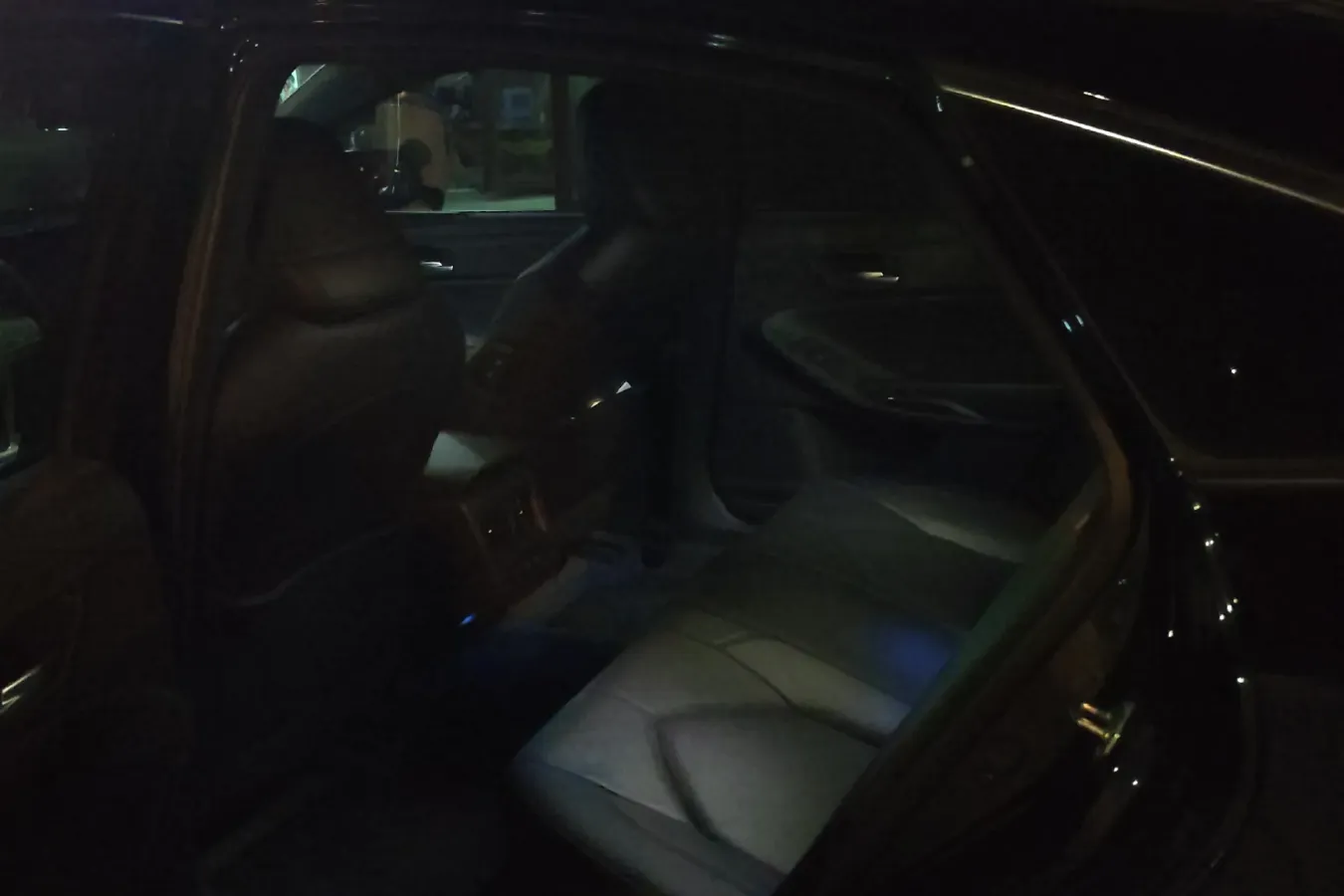 2019 Toyota Avalon 2.0L 178HP L4 CVT,autocango,china used car exporter,china ev exporter,chinese used car exporter,chinese used ev exporter