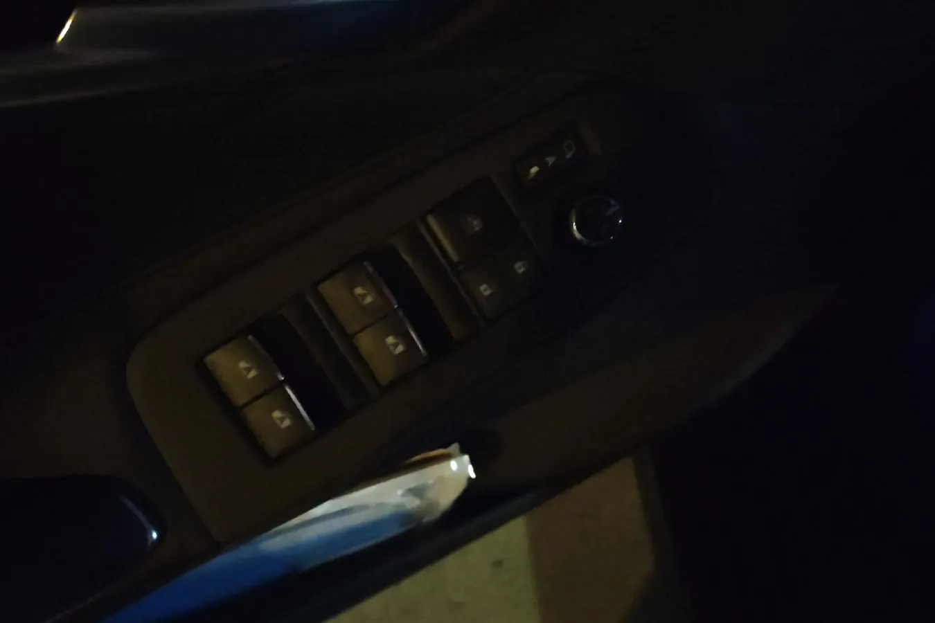 2019 Toyota Avalon 2.0L 178HP L4 CVT,autocango,china used car exporter,china ev exporter,chinese used car exporter,chinese used ev exporter