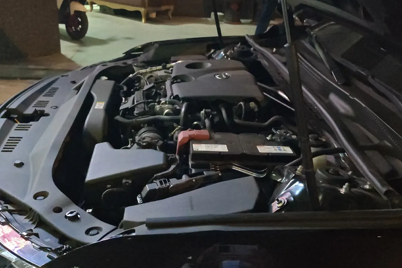 2019 Toyota Avalon 2.0L 178HP L4 CVT,autocango,china used car exporter,china ev exporter,chinese used car exporter,chinese used ev exporter