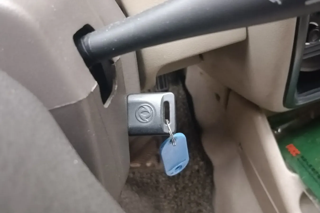 2013 Dongfeng RuiQi MPV 2.4L 139HP L4 5MT,autocango,china used car exporter,china ev exporter,chinese used car exporter,chinese used ev exporter