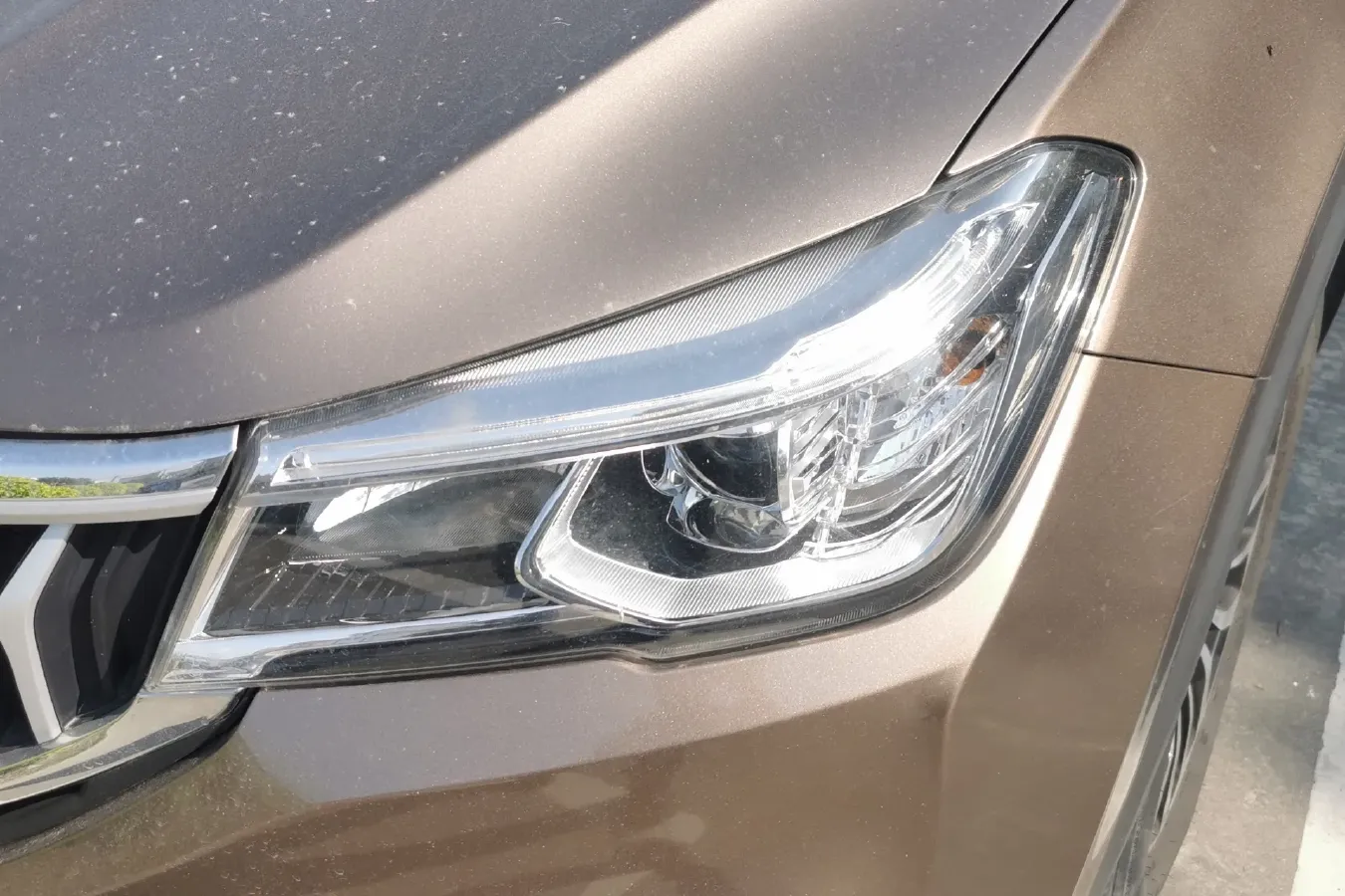 2018 Brilliance Auto V6 1.5T 150HP L4 7DCT,autocango,china used car exporter,china ev exporter,chinese used car exporter,chinese used ev exporter