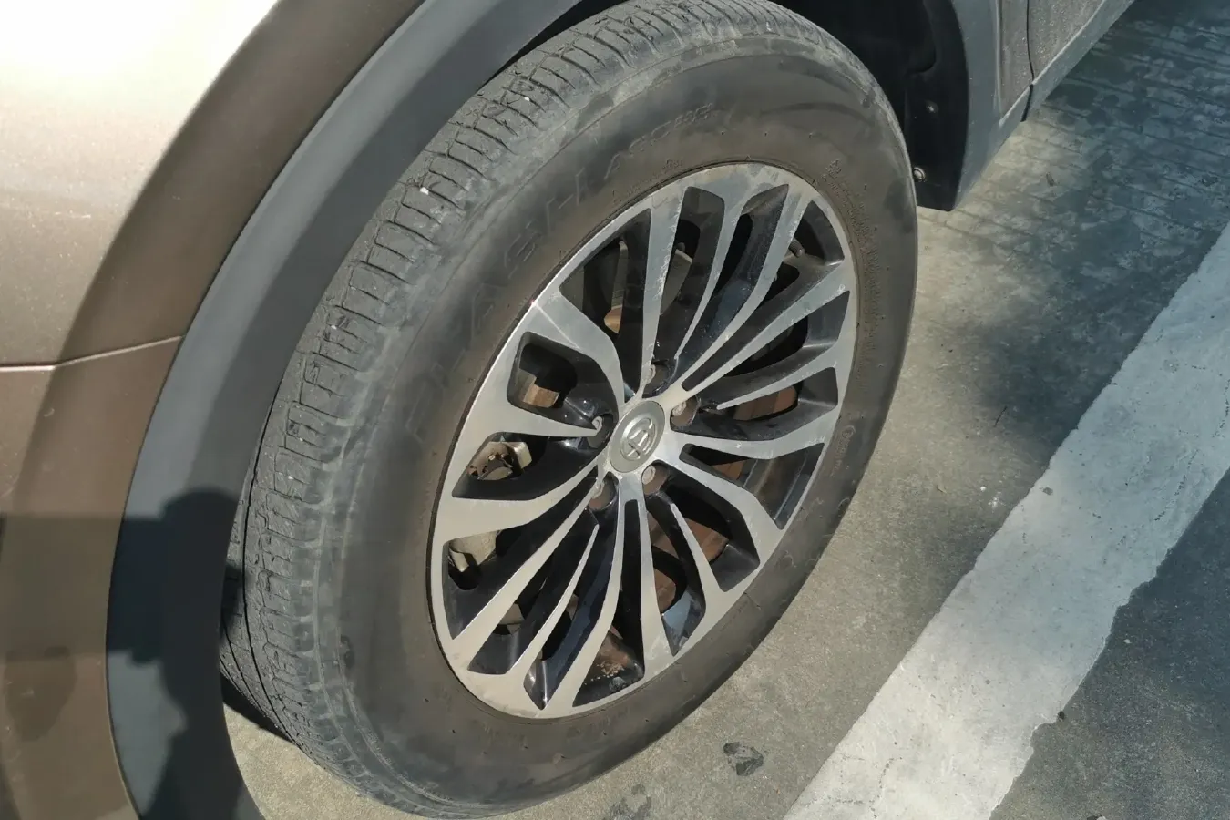 2018 Brilliance Auto V6 1.5T 150HP L4 7DCT,autocango,china used car exporter,china ev exporter,chinese used car exporter,chinese used ev exporter