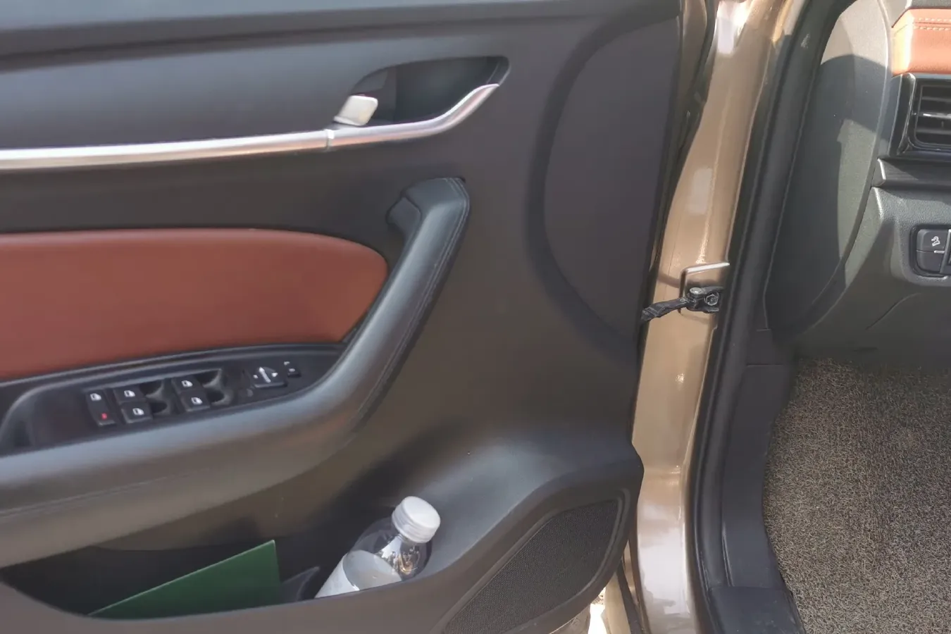 2018 Brilliance Auto V6 1.5T 150HP L4 7DCT,autocango,china used car exporter,china ev exporter,chinese used car exporter,chinese used ev exporter