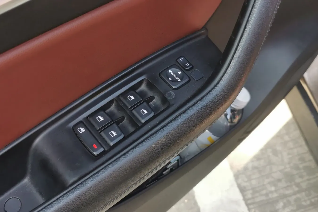 2018 Brilliance Auto V6 1.5T 150HP L4 7DCT,autocango,china used car exporter,china ev exporter,chinese used car exporter,chinese used ev exporter