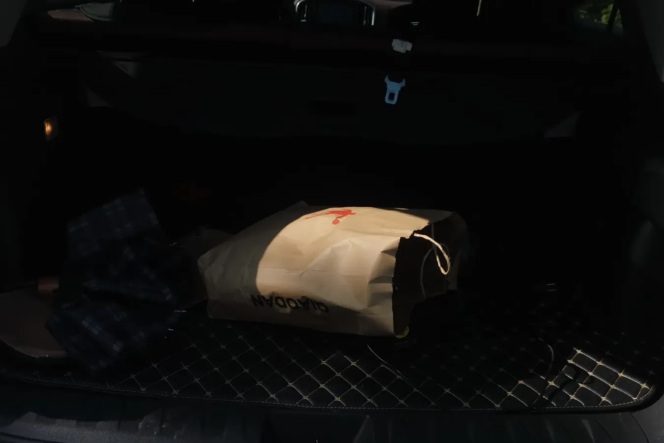 2018 Brilliance Auto V6 1.5T 150HP L4 7DCT,autocango,china used car exporter,china ev exporter,chinese used car exporter,chinese used ev exporter