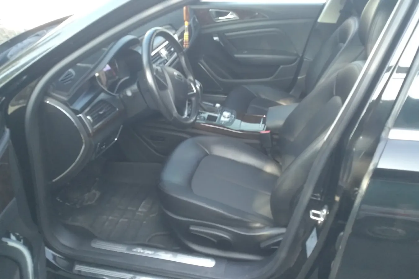 2016 Zotye Z700 1.8T 177HP L4 6DCT,autocango,china used car exporter,china ev exporter,chinese used car exporter,chinese used ev exporter