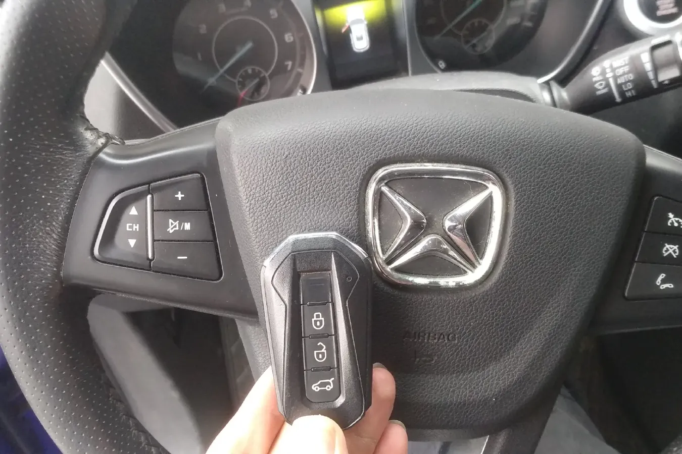 2016 JMC YuSheng S330 1.5T 163HP L4 6AT,autocango,china used car exporter,china ev exporter,chinese used car exporter,chinese used ev exporter