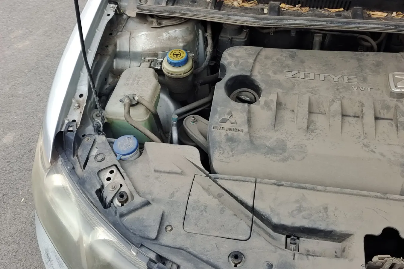 2012 Zotye Z300 1.5L 113HP L4 5MT,autocango,china used car exporter,china ev exporter,chinese used car exporter,chinese used ev exporter